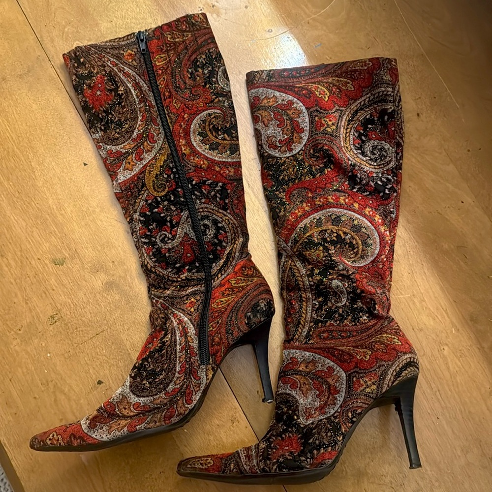 Knee high suede paisley heels